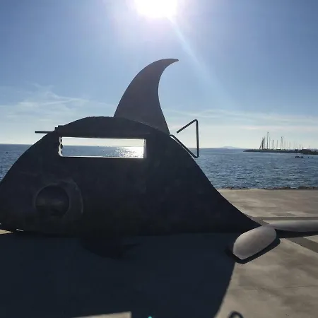 Port Mezua 公寓 梅兹